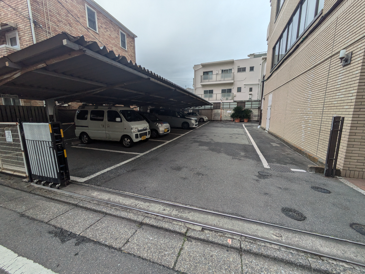 v20260308150643/fresh/building/J00100388603_10