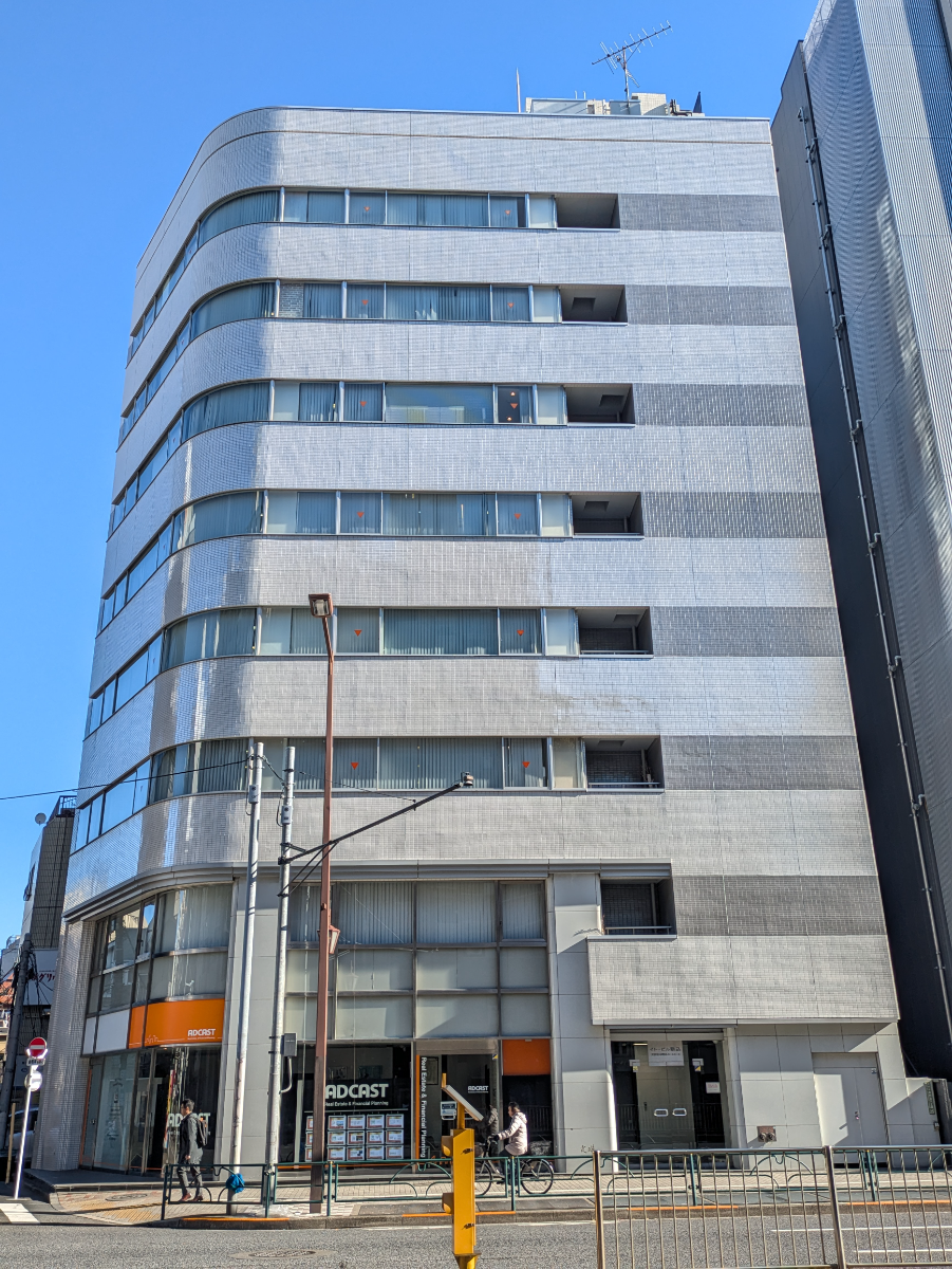 v20260308150643/fresh/building/J00100390264_5