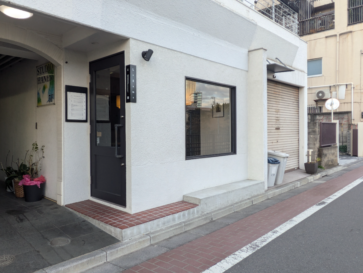 v20260308150643/fresh/building/J00100404278_8