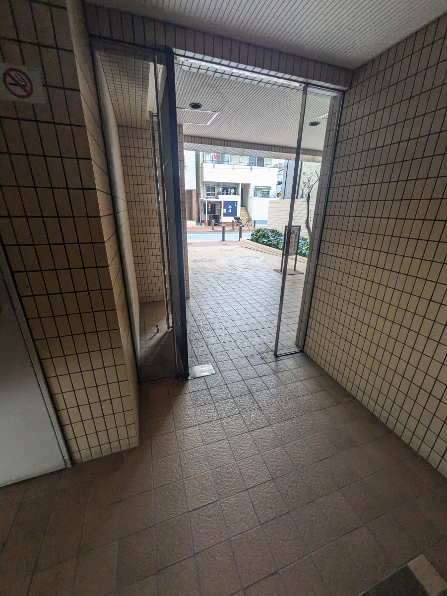 v20260308150643/fresh/building/J00100408598_12