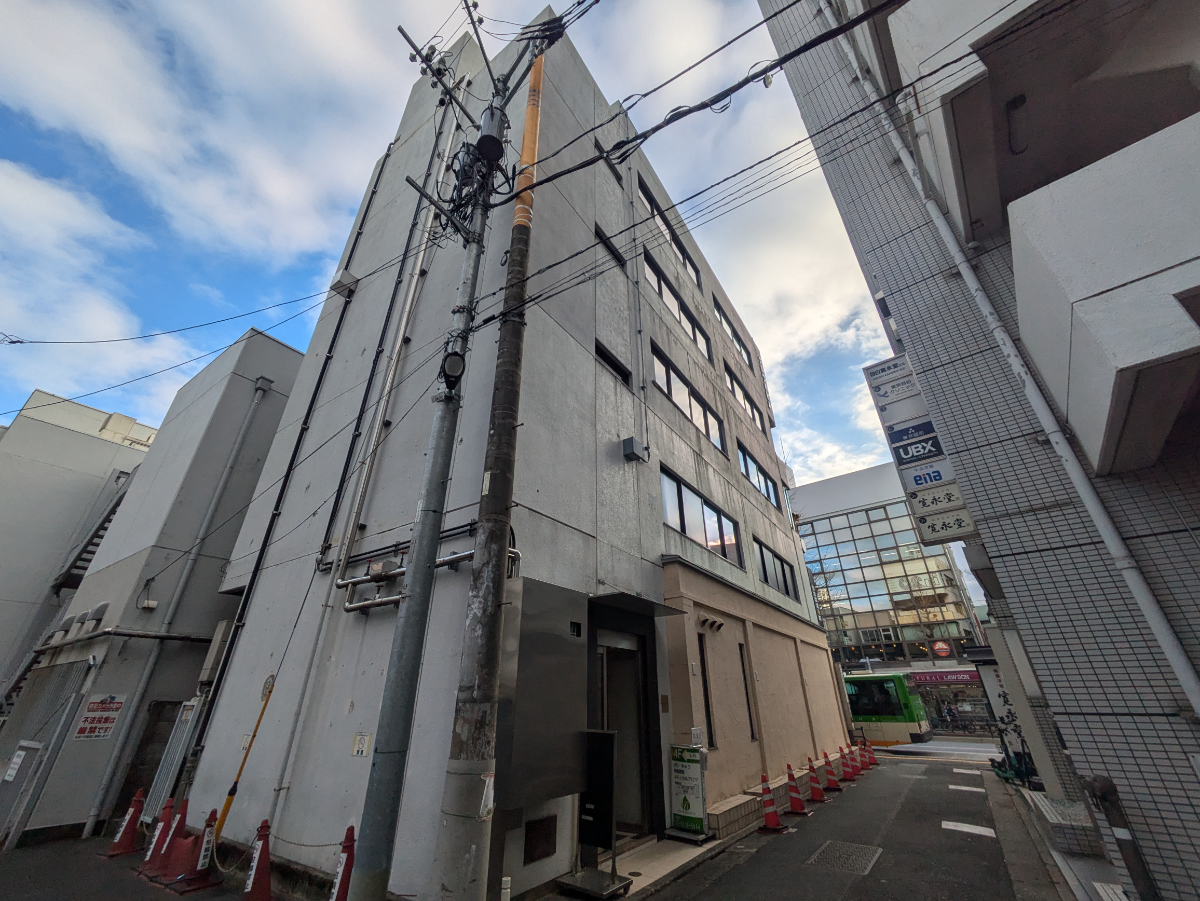 v20260308150643/fresh/building/J00100413241_6