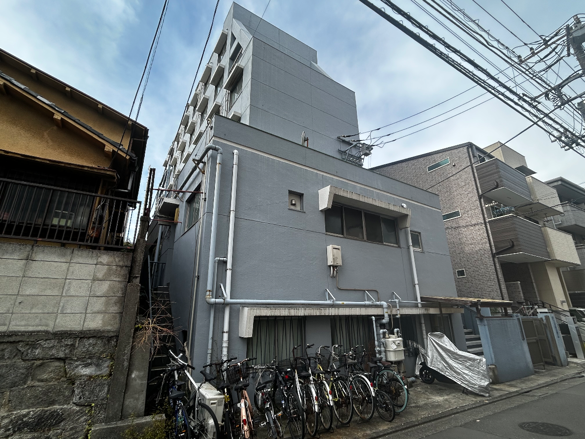 v20260308150643/fresh/building/J00100421932_19