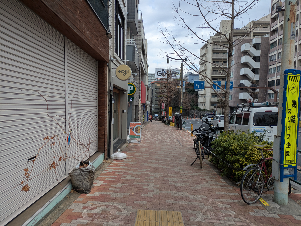 v20260310150810/fresh/building/J00100403285_9