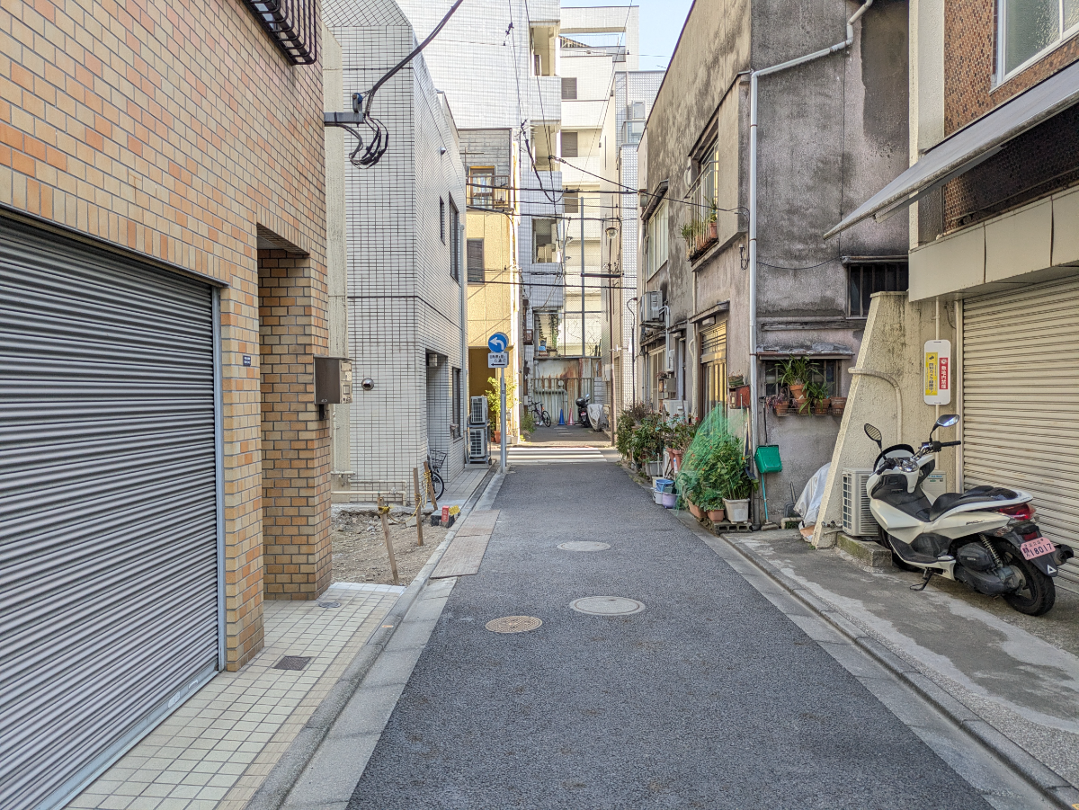 v20260318150758/fresh/building/J00100403983_11