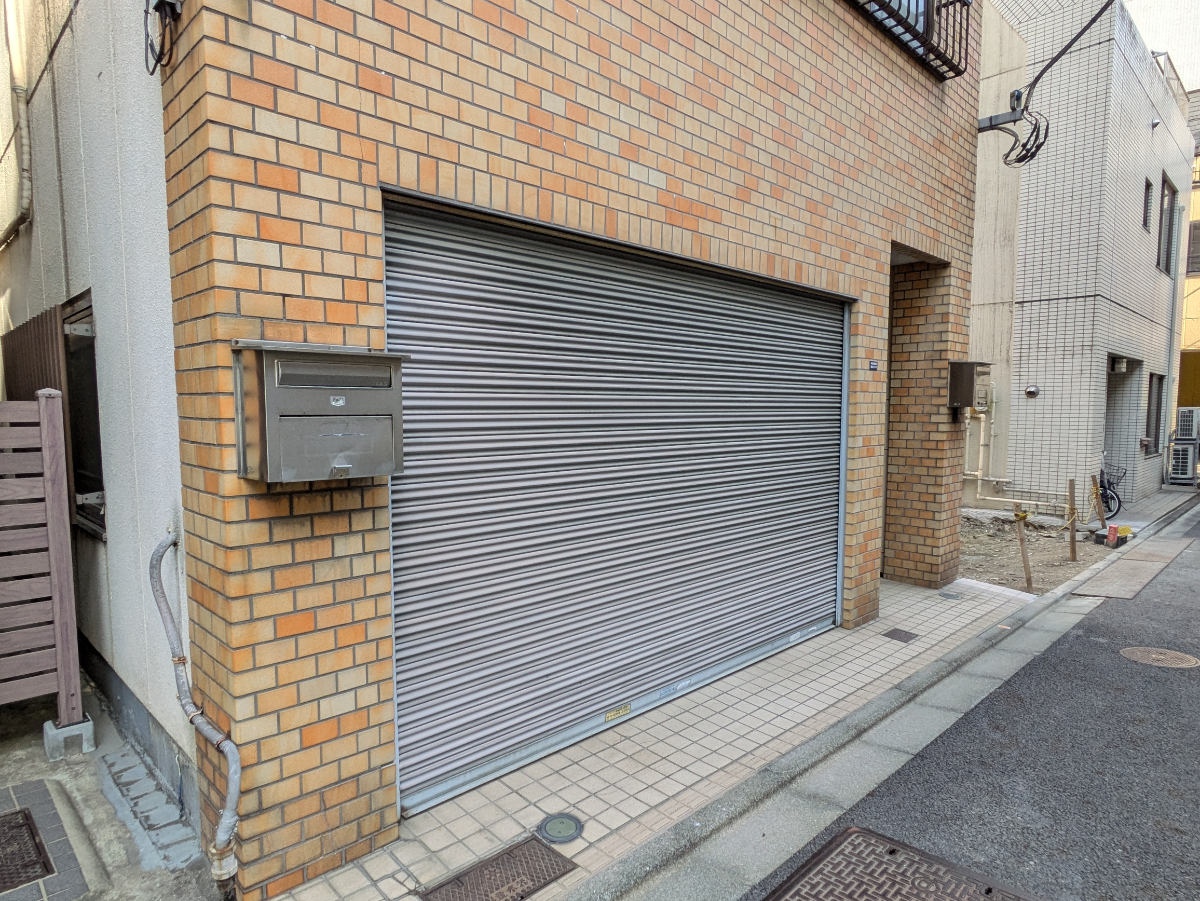 v20260318150758/fresh/building/J00100403983_9