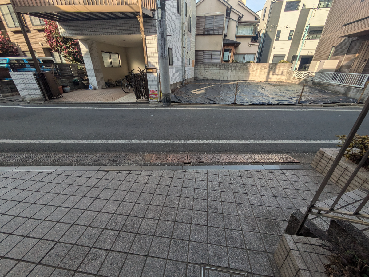 v20260322150654/fresh/building/J00100408526_12
