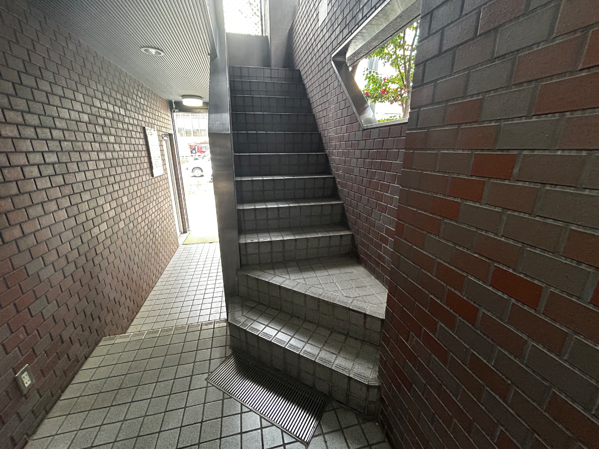 v20260324150759/fresh/building/J00100390060_9