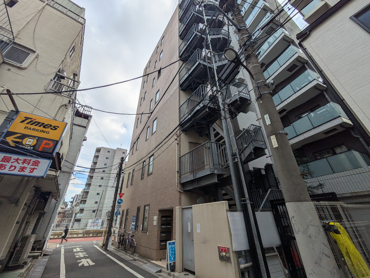 v20260325150909/fresh/building/J00100406478_11