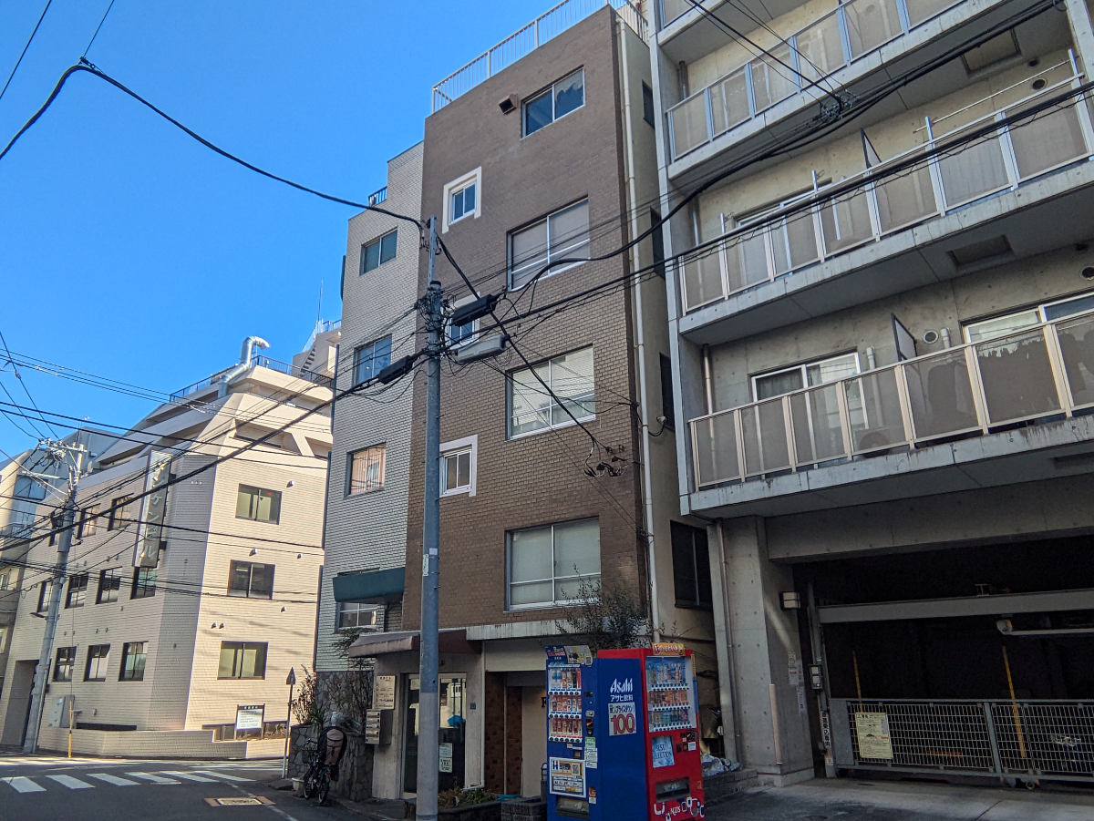 v20260325150909/fresh/building/J00100408669_6