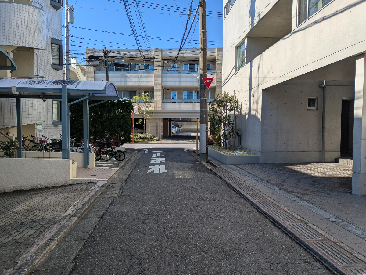 v20260325150909/fresh/building/J00100413849_17