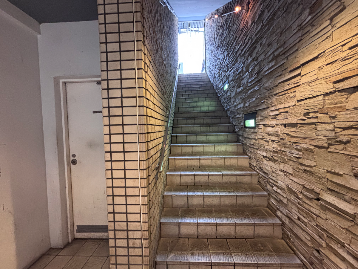 v20260325150909/fresh/building/J00100610786_5