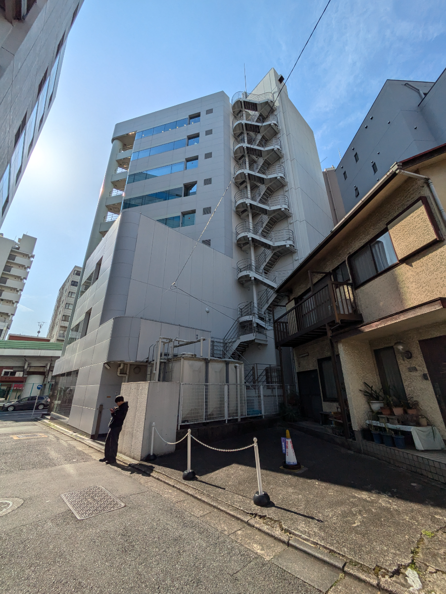 v20260326151010/fresh/building/J00100390489_9