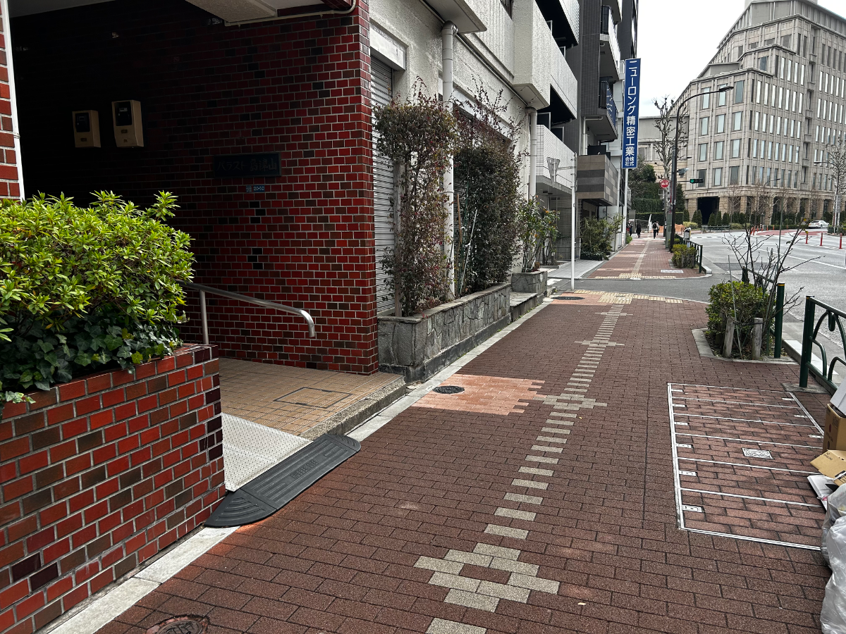 v20260326151010/fresh/building/J00100404570_2
