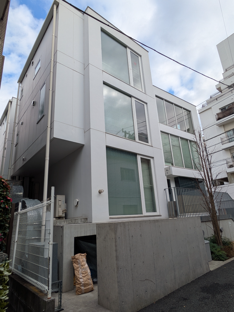 v20260326151010/fresh/building/J00100477833_9