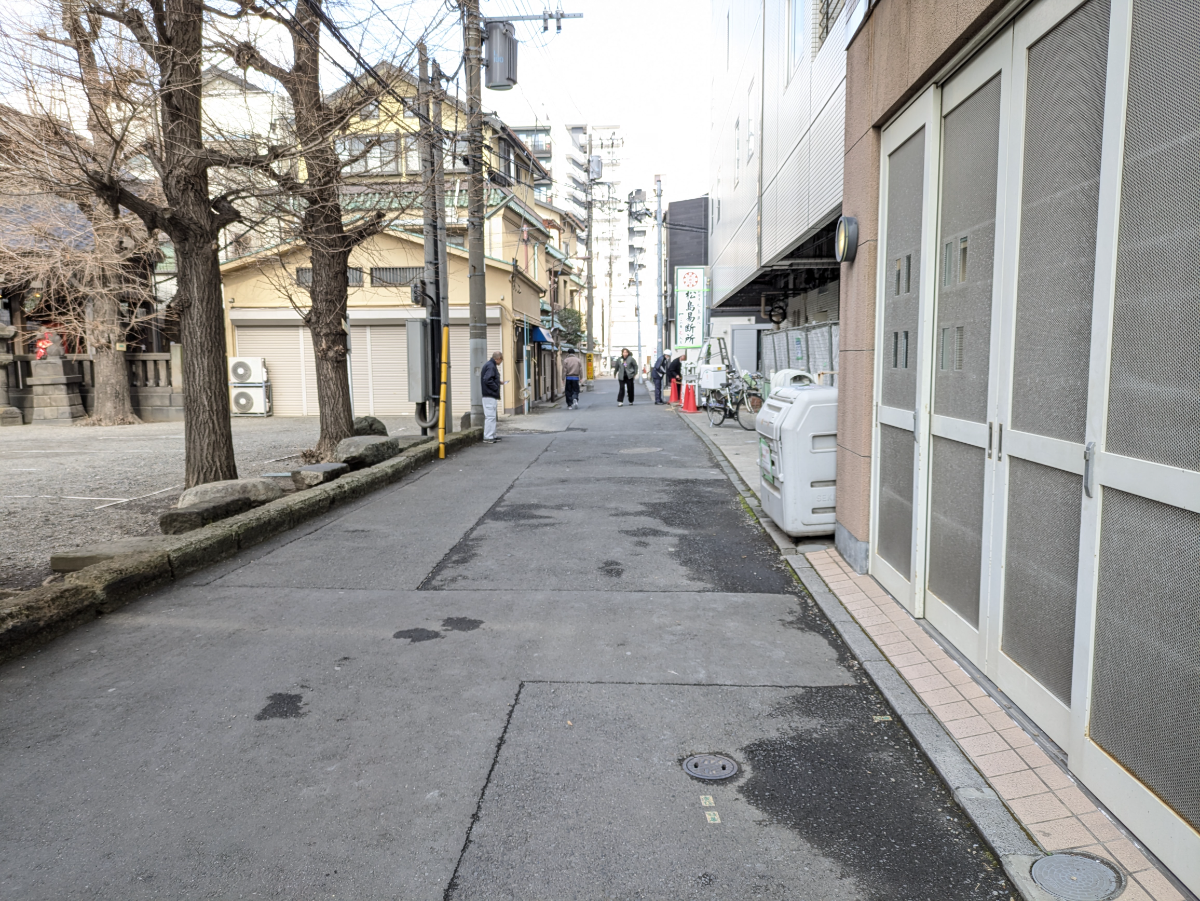 v20260328150635/fresh/building/J00100444242_10