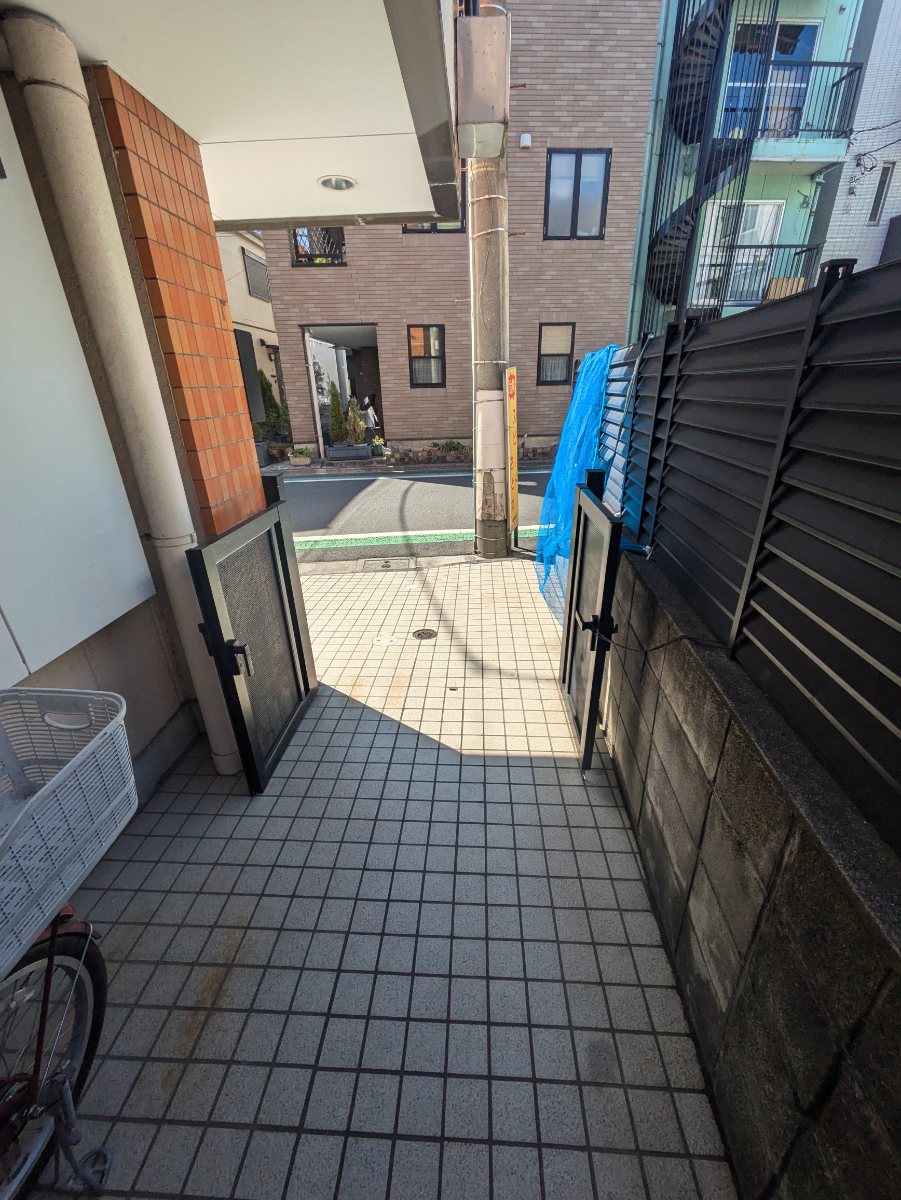 v20260328150635/fresh/building/J00100609281_11