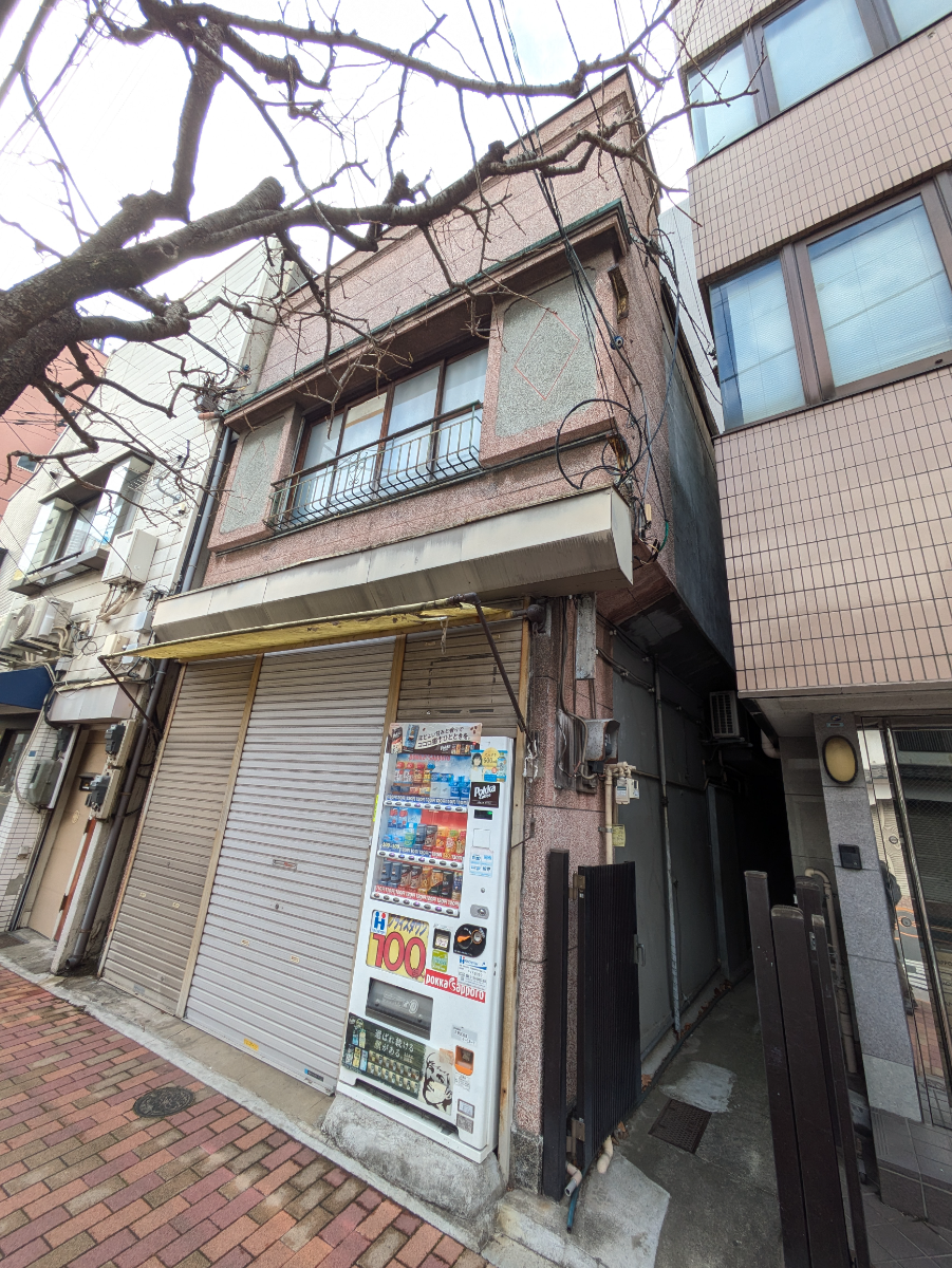 v20260328150635/fresh/building/J00100632964_10