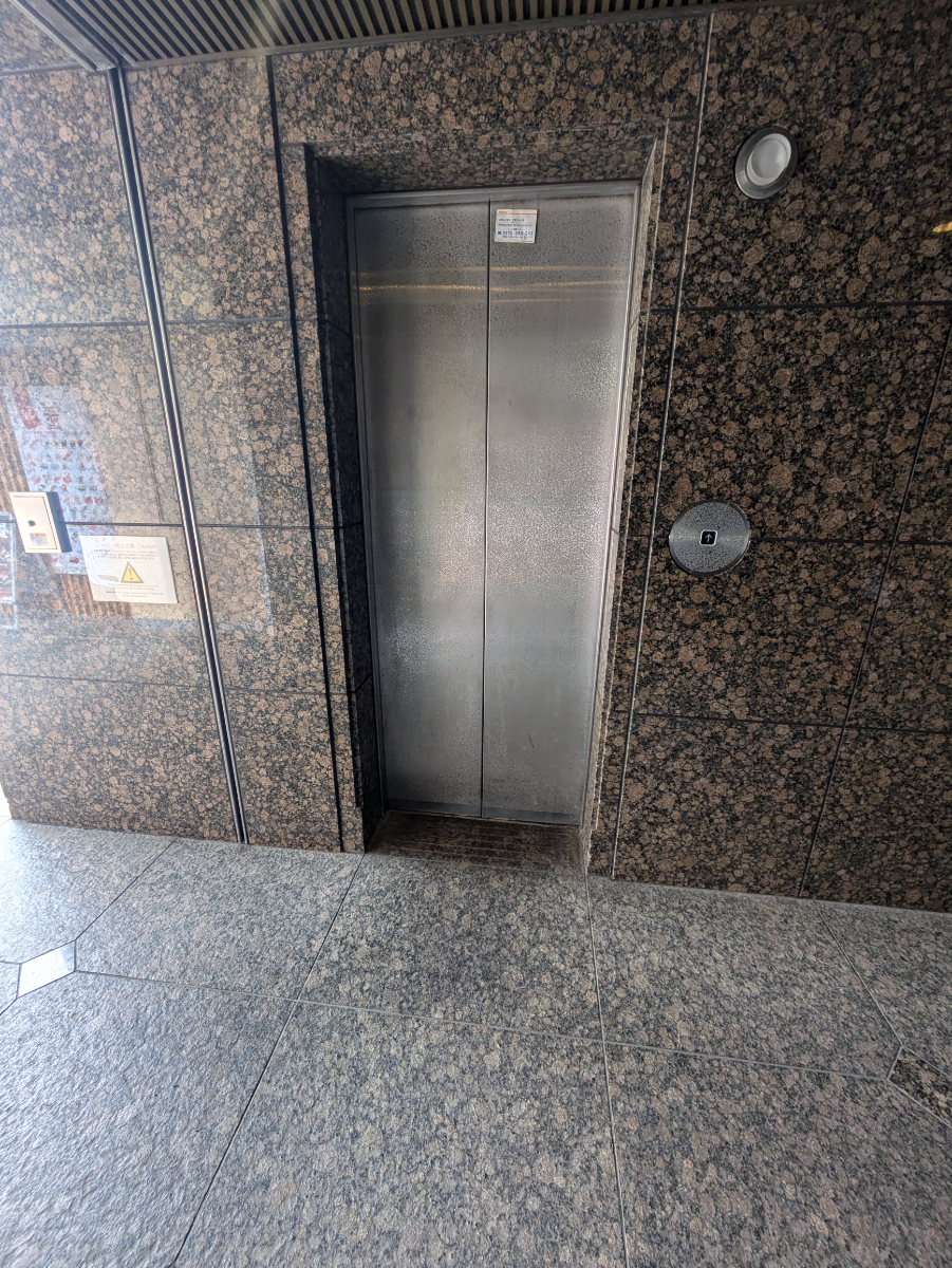 v20260330150857/fresh/building/J00100373567_4