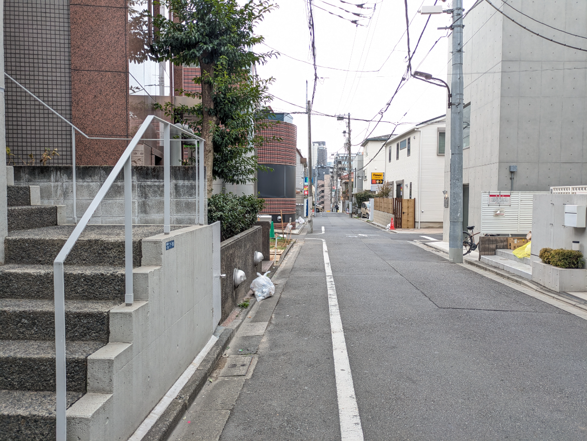 v20260330150857/fresh/building/J00100405752_2