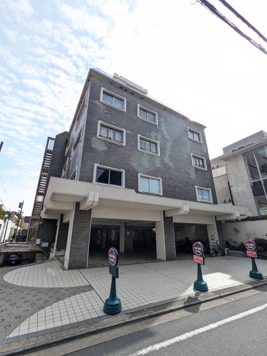 v20260331151546/fresh/building/J00100357053_11