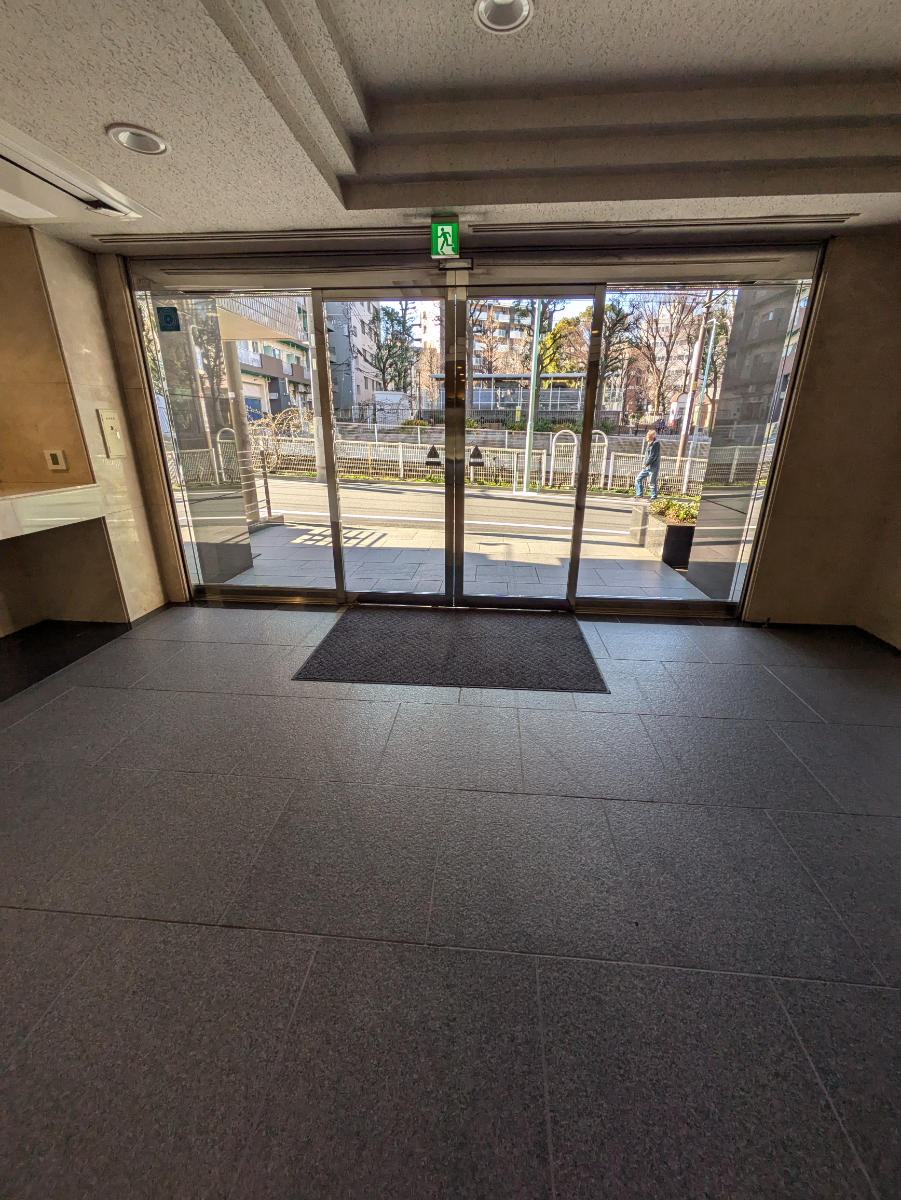 v20260331151546/fresh/building/J00100370982_7