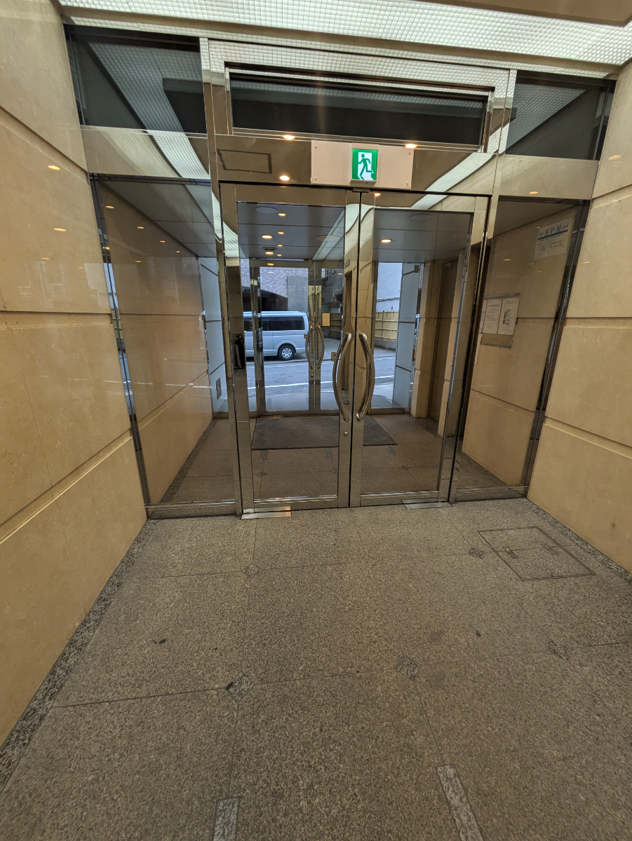 v20260331151546/fresh/building/J00100389300_5