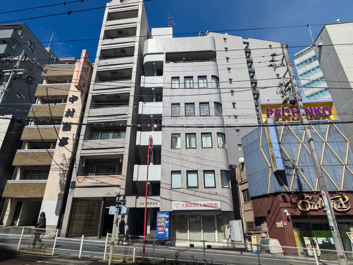 v20260331151546/fresh/building/J00100404023_6