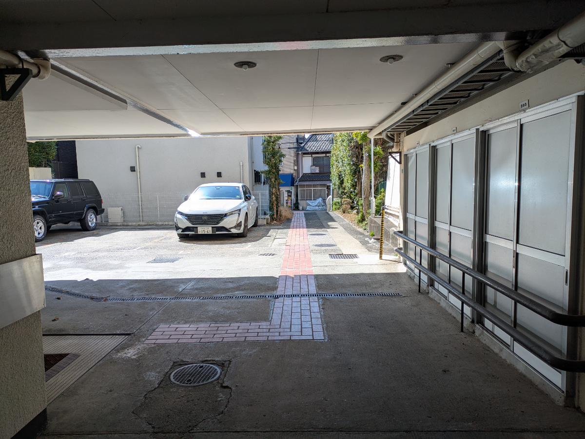 v20260331151546/fresh/building/J00100409825_9