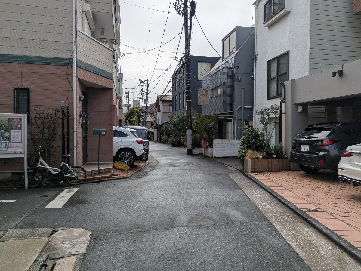 v20260331151546/fresh/building/J00100418556_2