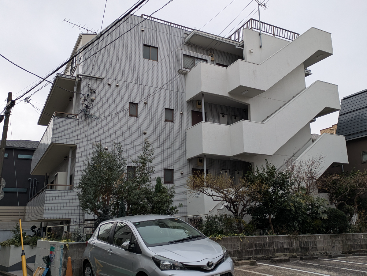 v20260331151546/fresh/building/J00100432310_11