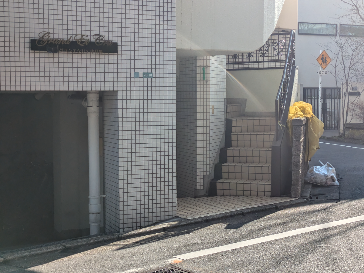 v20260331151546/fresh/building/J00100478037_3