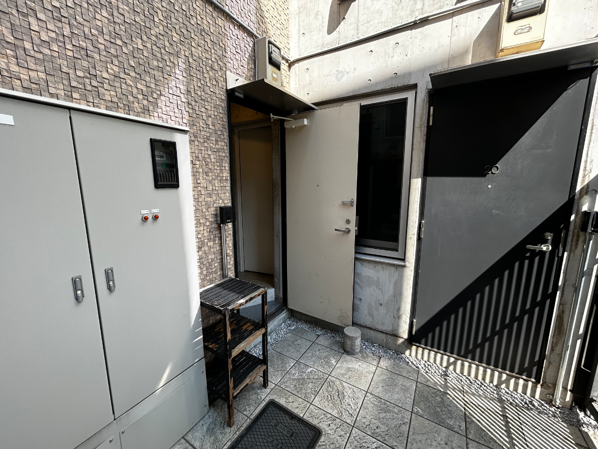 v20260331151546/fresh/building/J00100479407_14