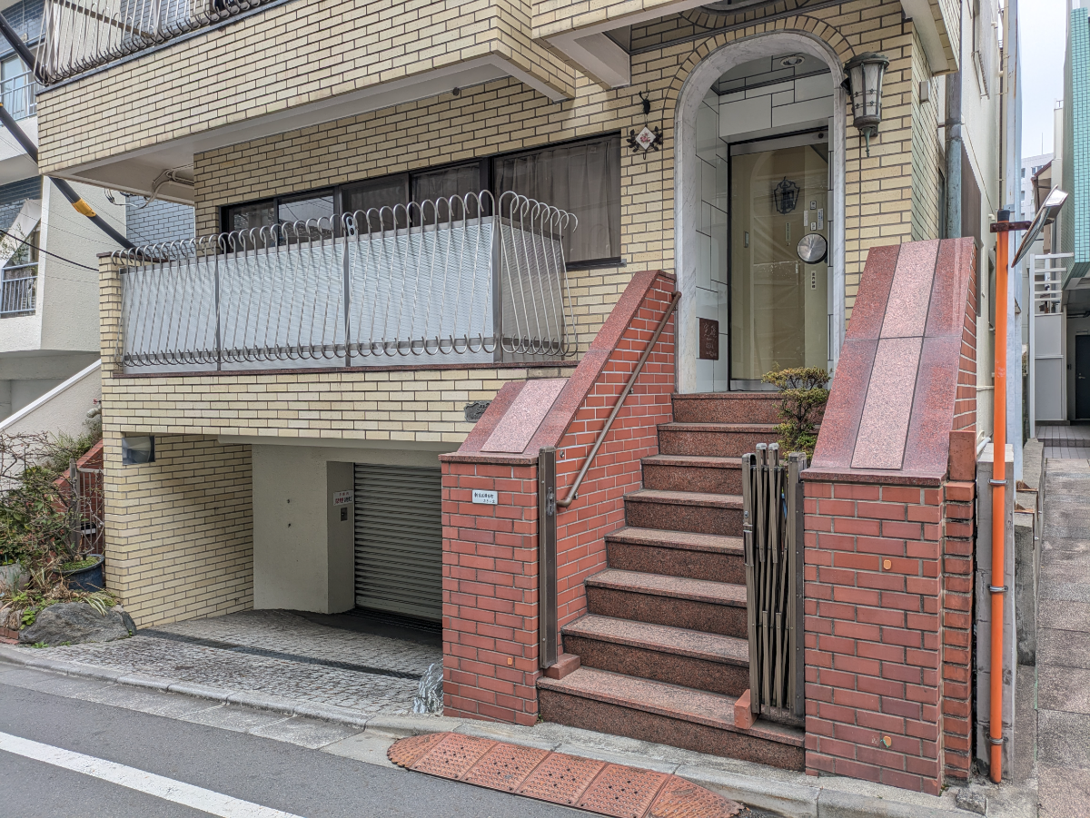v20260331151546/fresh/building/J00100608119_6
