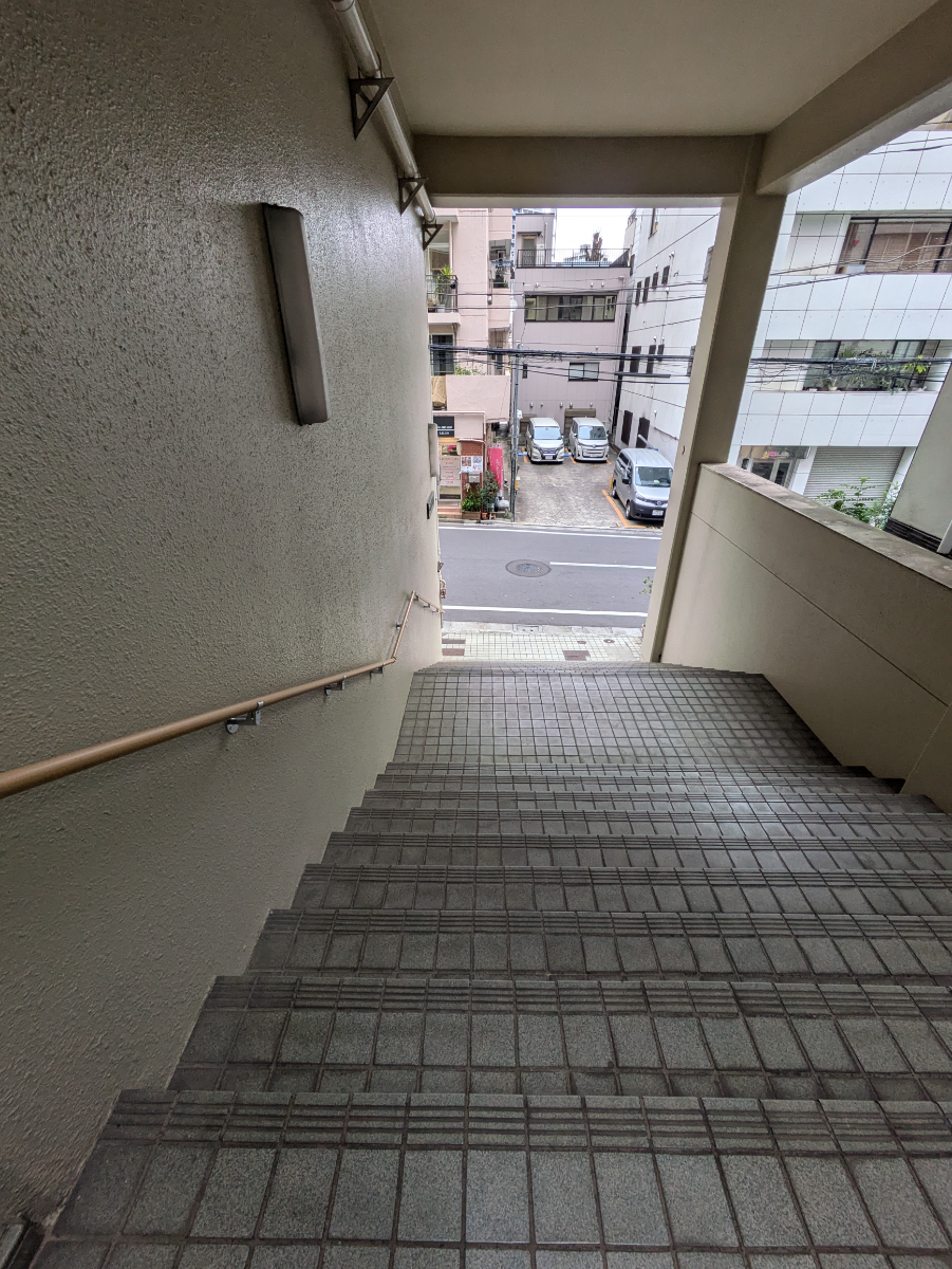 v20260331151546/fresh/building/J00100636111_10