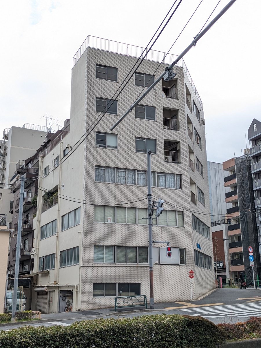 v20260406072300/fresh/building/J00100370232_10
