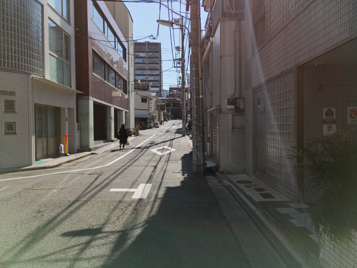 v20260406072300/fresh/building/J00100373276_10