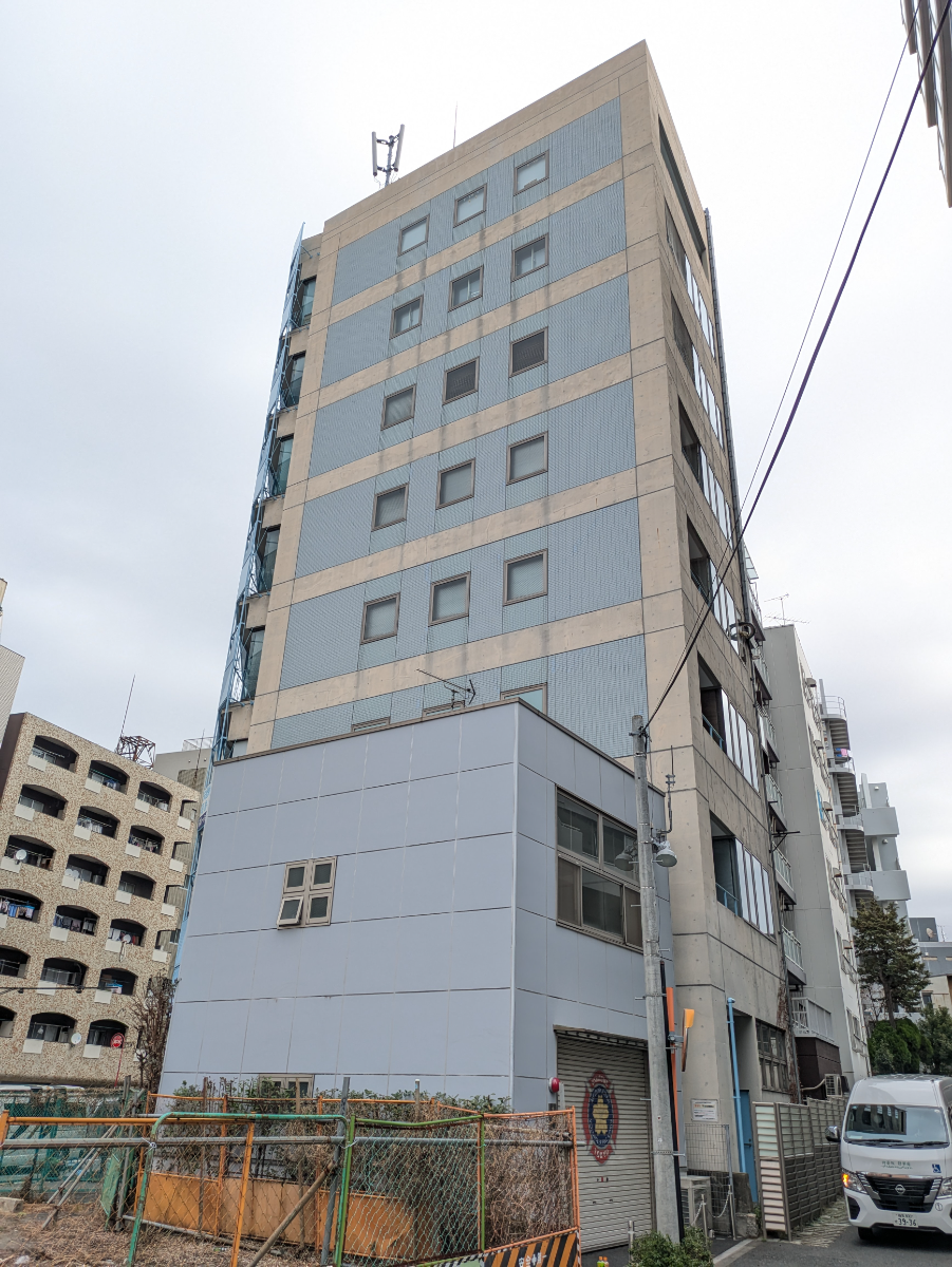 v20260406072300/fresh/building/J00100386462_13