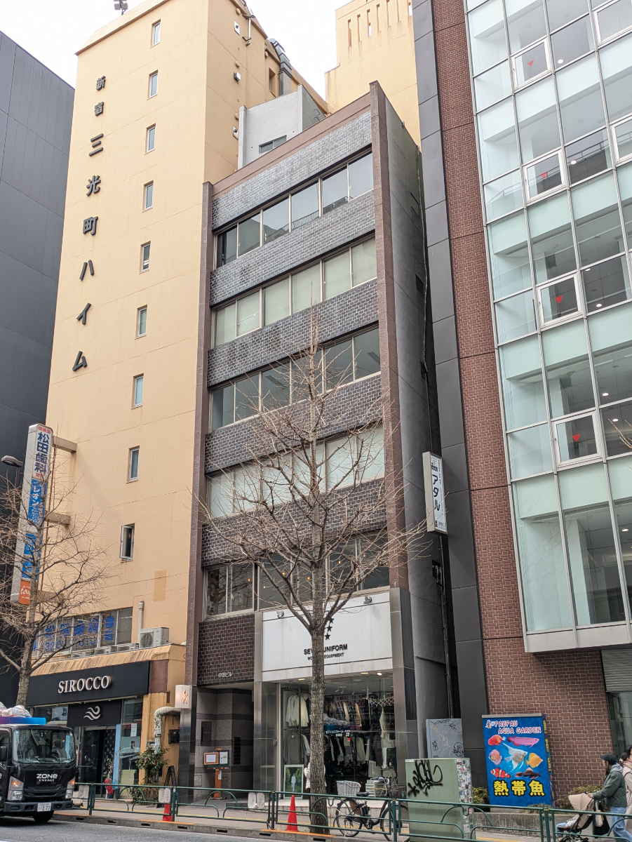 v20260406072300/fresh/building/J00100387883_9