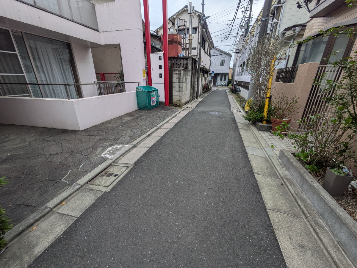 v20260406072300/fresh/building/J00100389436_2