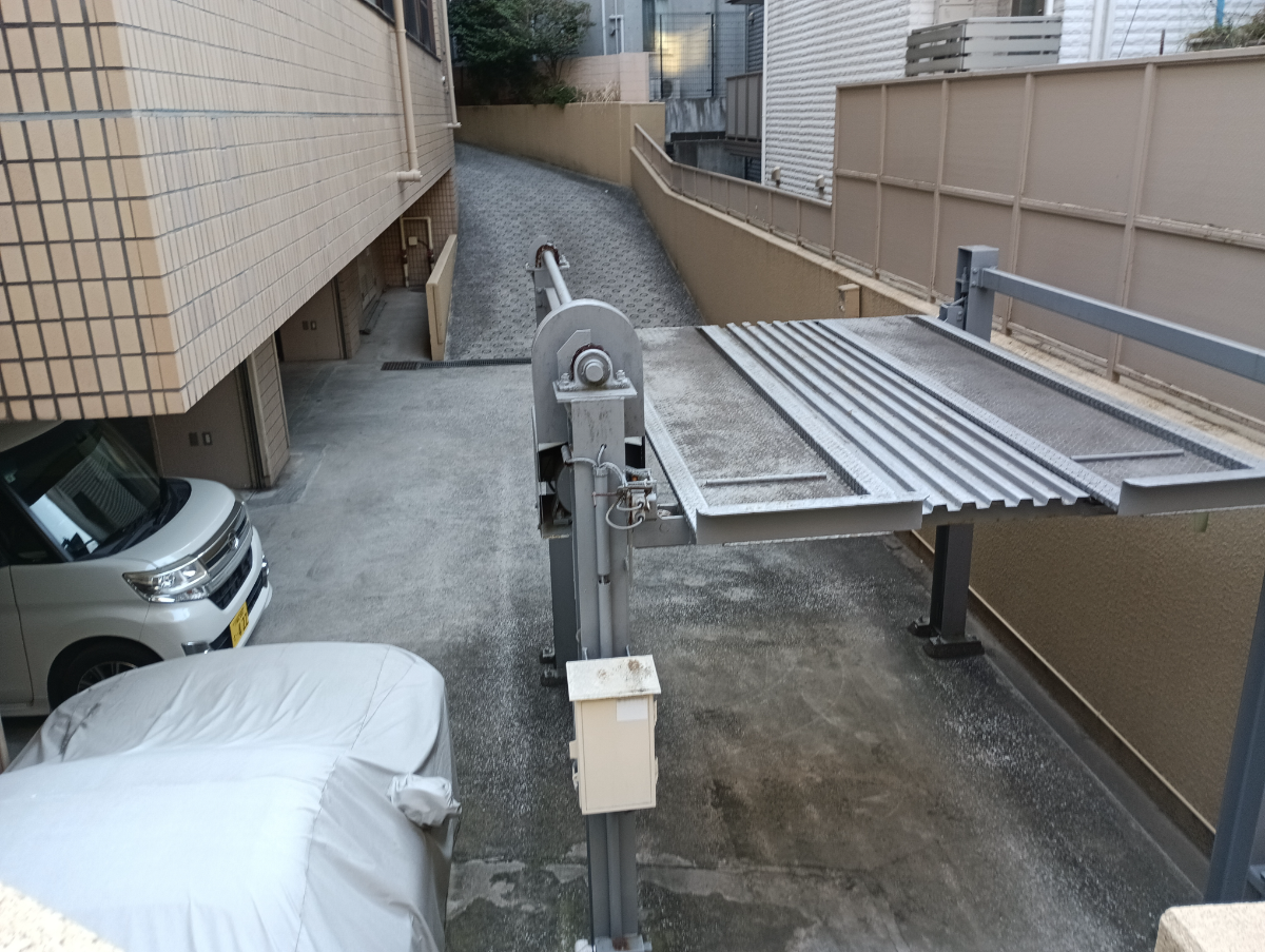 v20260406072300/fresh/building/J00100494872_12