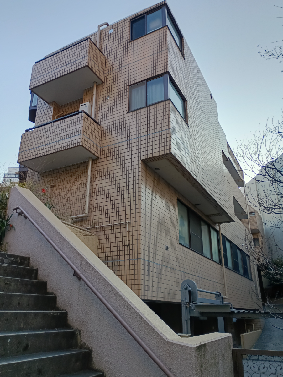v20260406072300/fresh/building/J00100494872_16