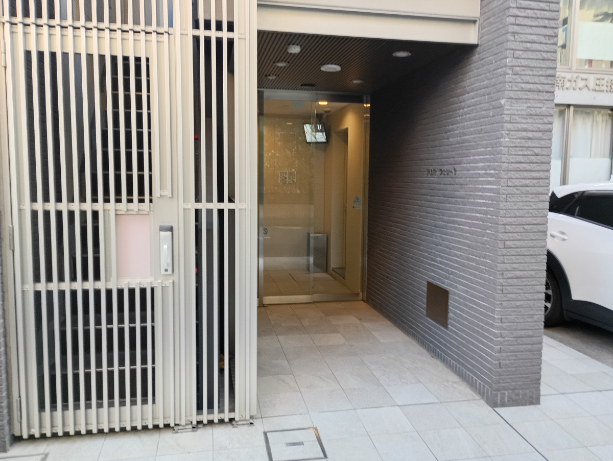 v20260406072300/fresh/building/J00100495077_3
