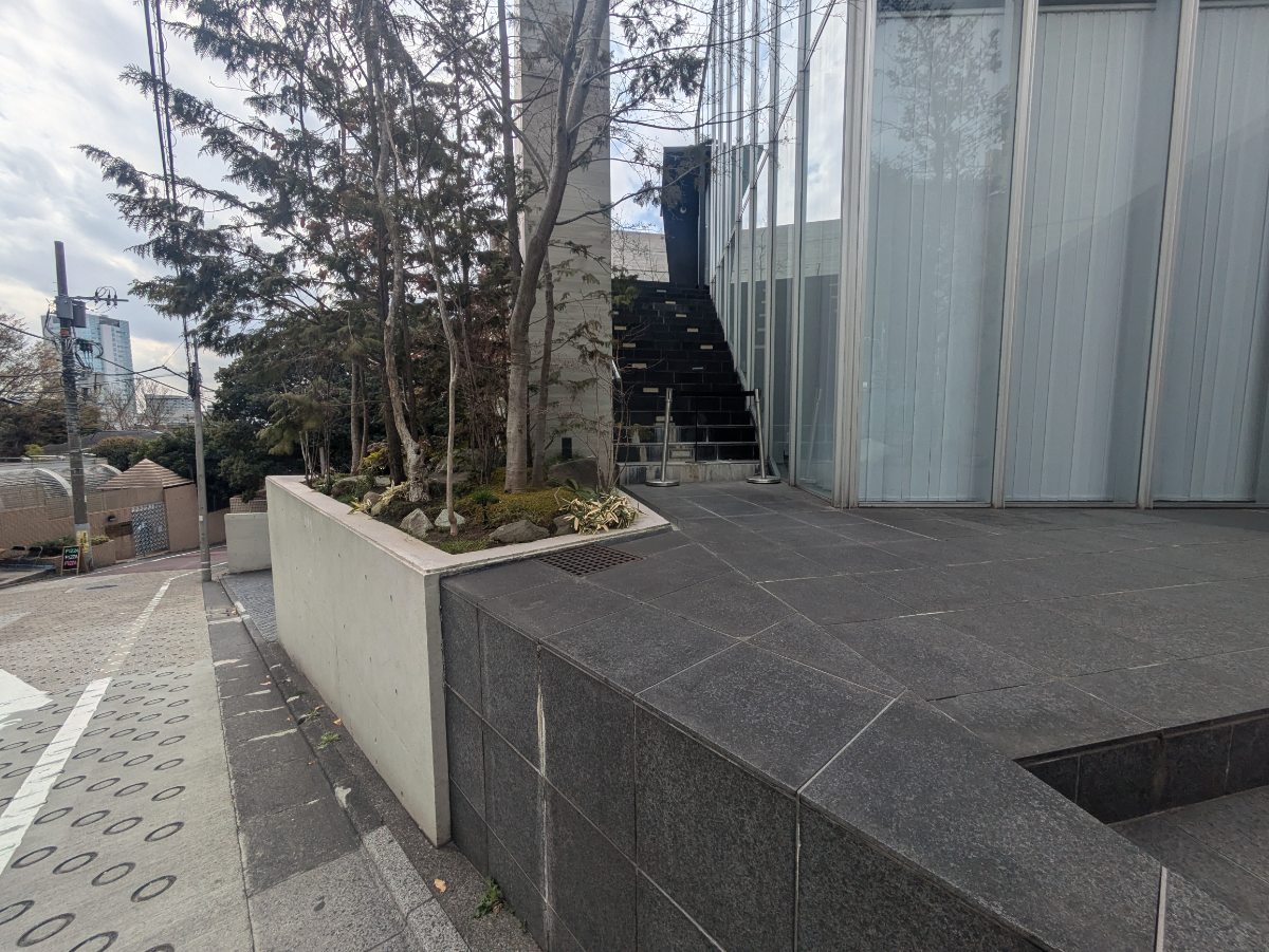 v20260406072300/fresh/building/J00100502389_8