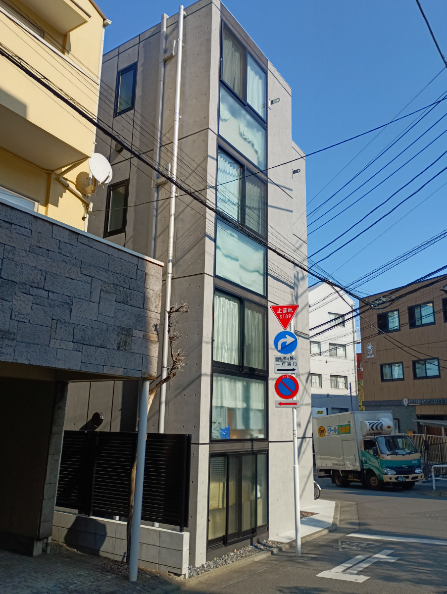 v20260406072300/fresh/building/J00100609427_12