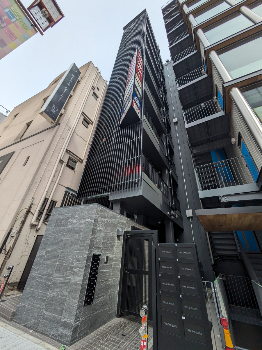 v20260406072300/fresh/building/J00100609882_11