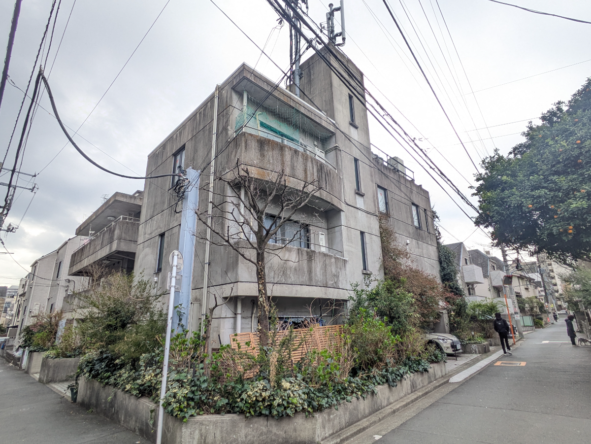 v20260406072300/fresh/building/J00100610050_1