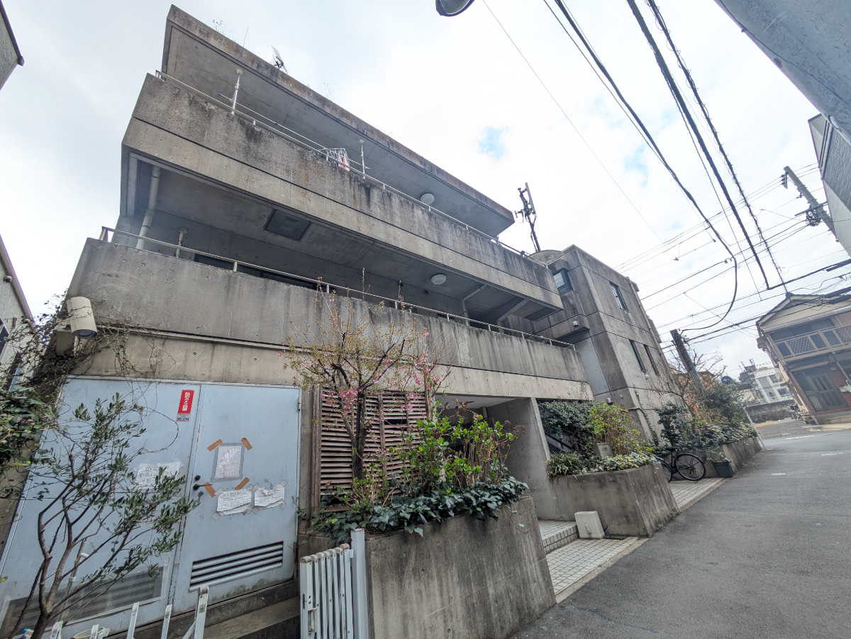 v20260406072300/fresh/building/J00100610050_10