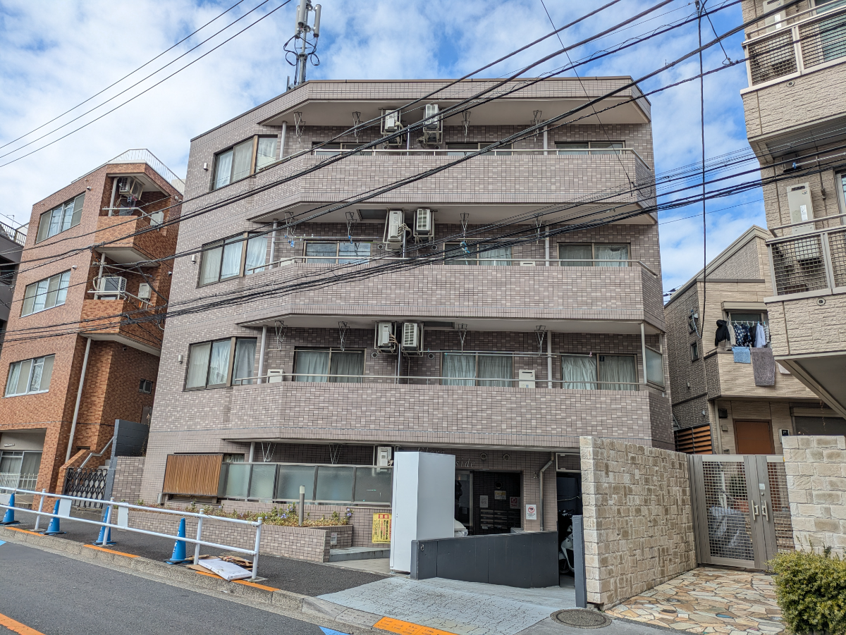 v20260406072300/fresh/building/J00100636102_7