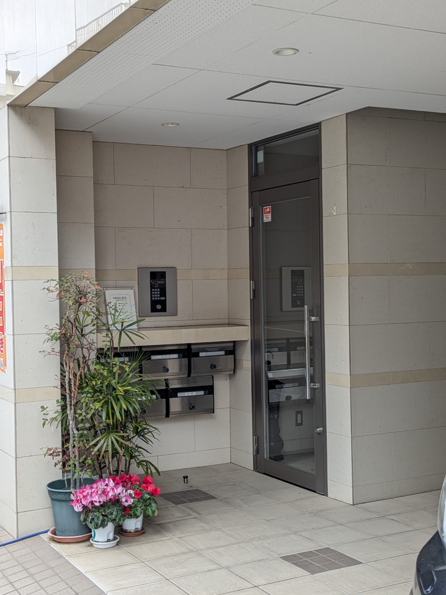 v20260407150902/fresh/building/J00100366794_9