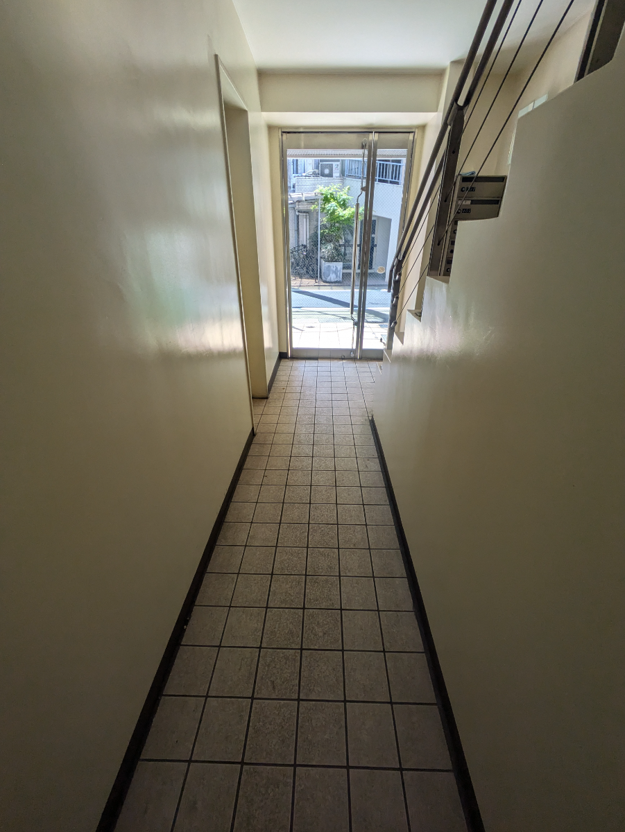 v20260410151004/fresh/building/J00100360557_9
